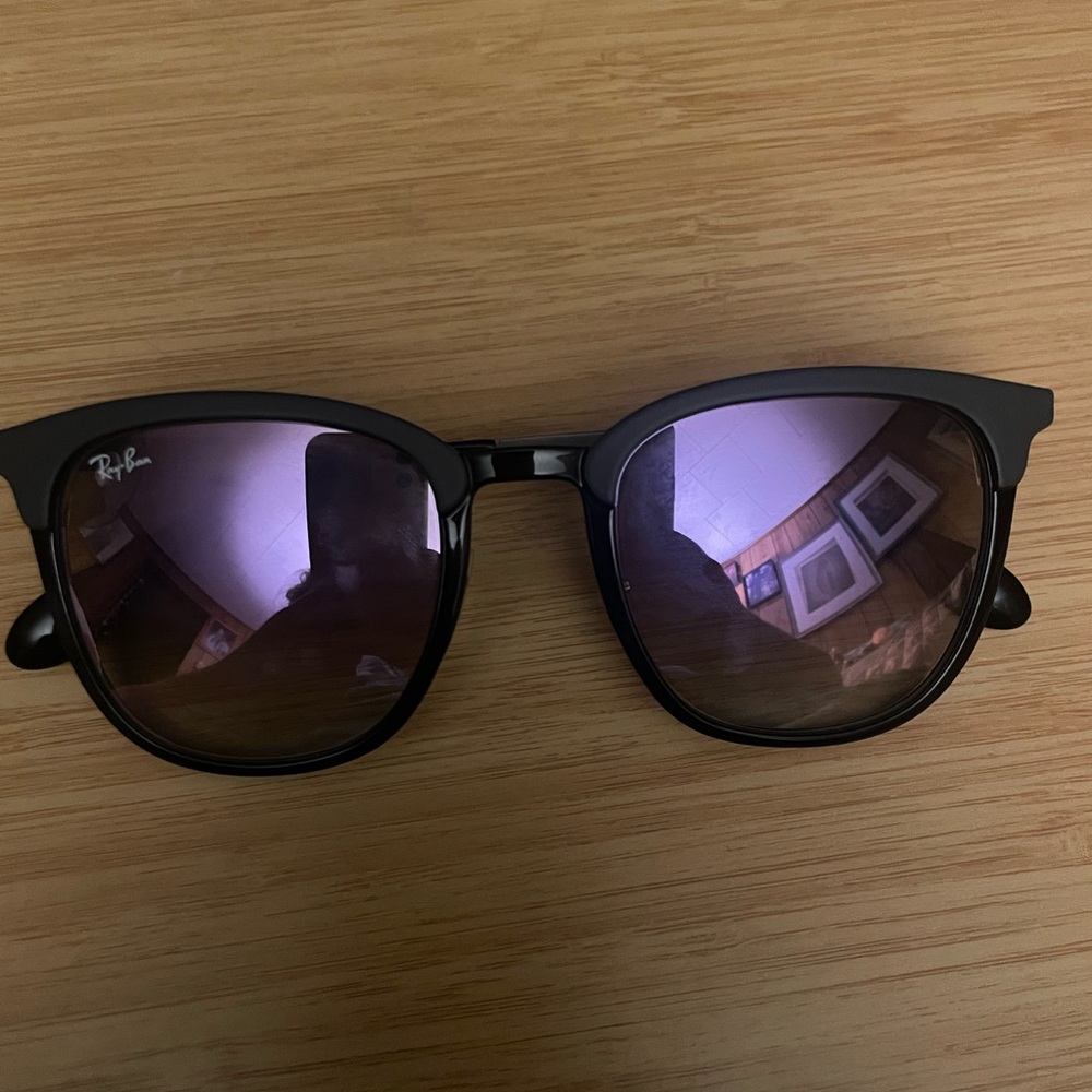 Ray-Ban Black Sunglasses with Purple Tint